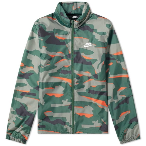 NIKE NSW CAMO WINDBREAKER size small - Picture 2 of 14